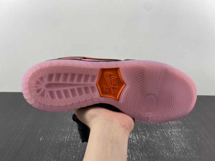 the powerpuff girls x nike sb dunk low “blossom”-fd2631-600