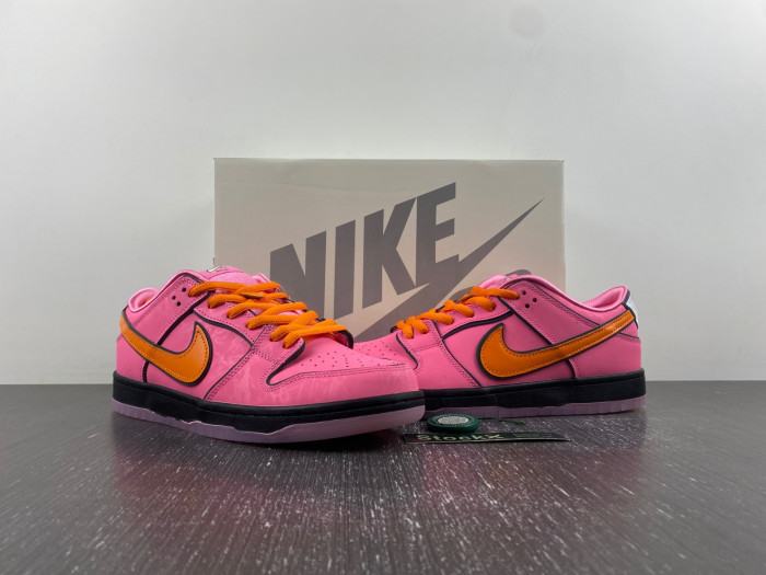 the powerpuff girls x nike sb dunk low “blossom”-fd2631-600