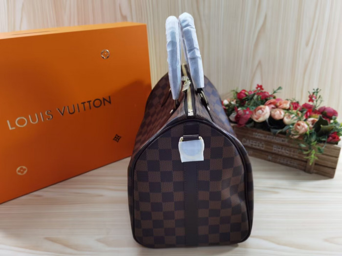 lv bag 02