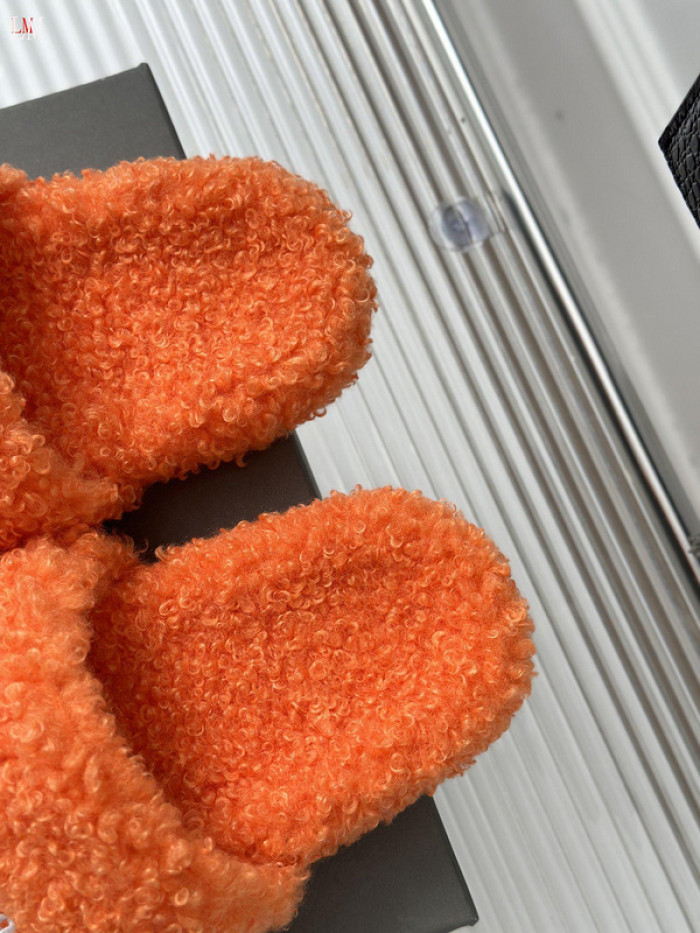 Balenciaga Sandal 18