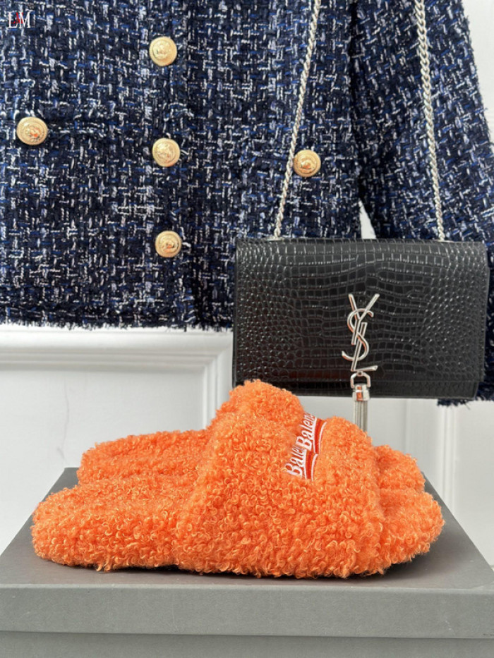 Balenciaga Sandal 18