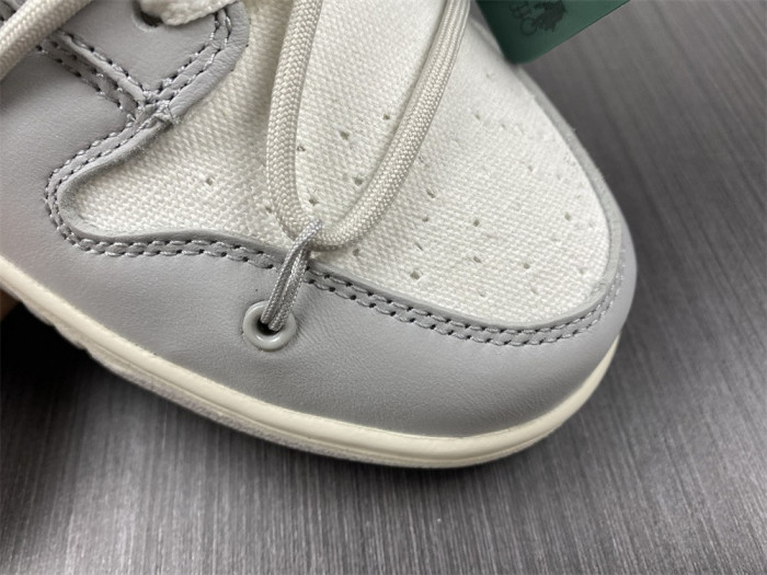 o-w x dunk low “42 of 50” dm1602-117