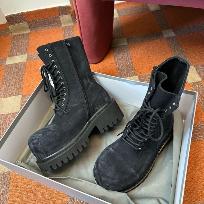BALENCIAGA BOOT -30