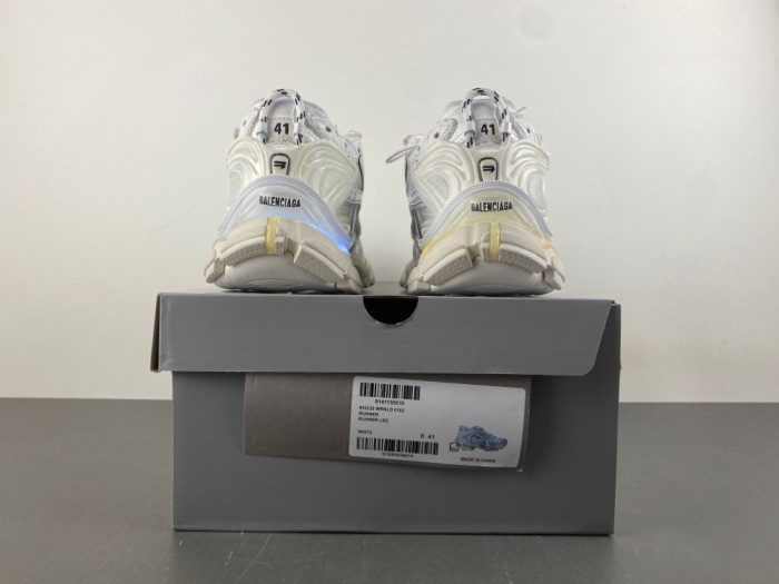 SNEAKER RUNNER 54