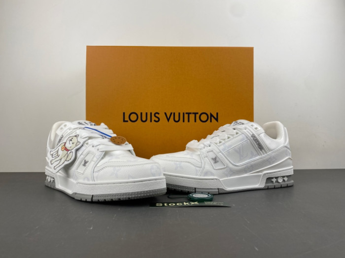 LV snekaers 284