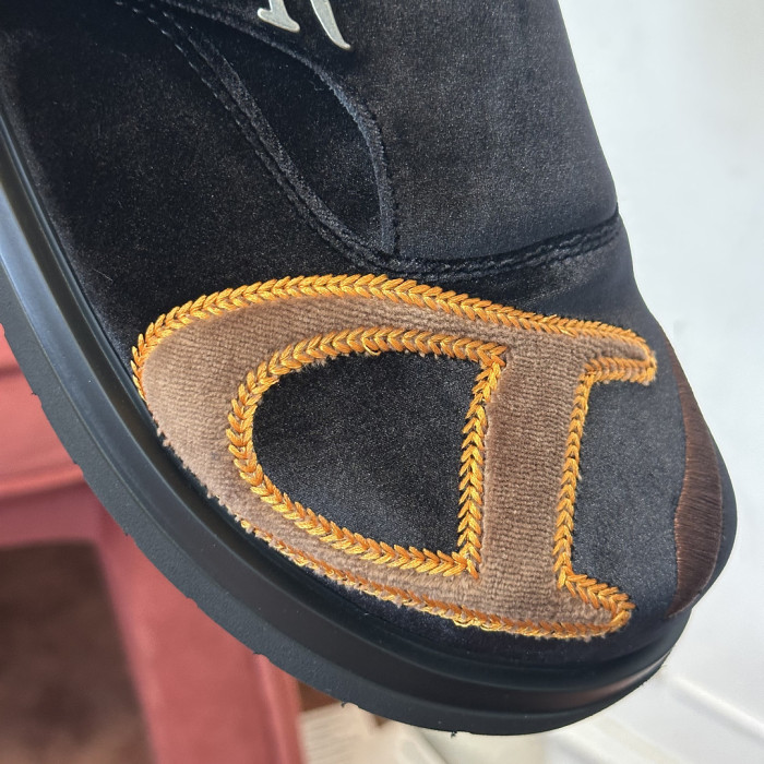 D10r SANDAL 25
