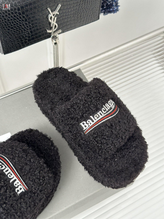 Balenciaga Sandal 19