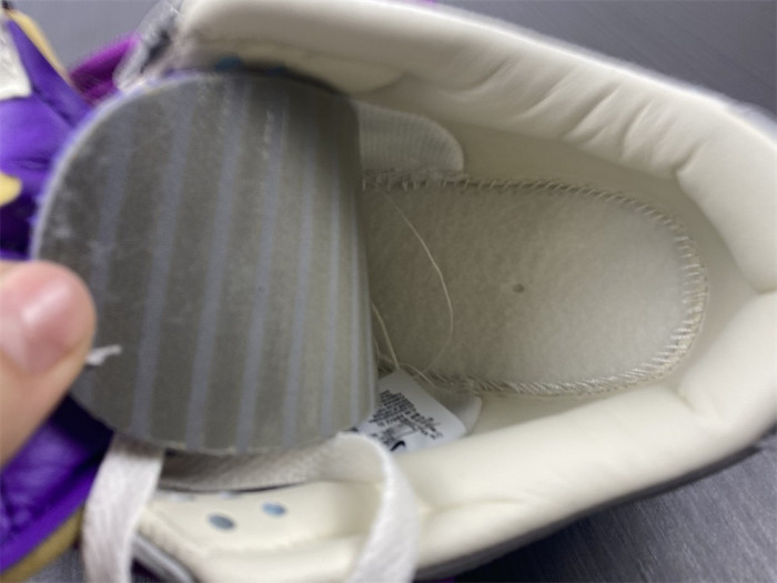 o-w x dunk low “28 of 50” dm1602-111