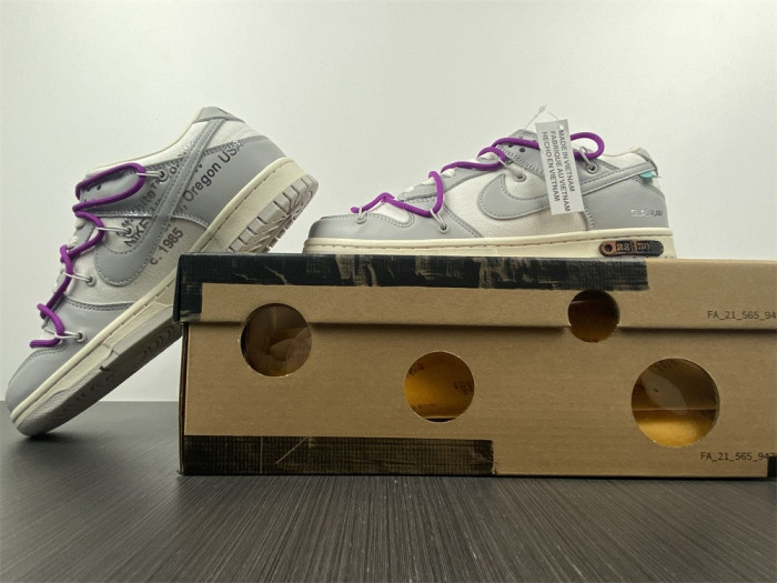 o-w x dunk low “28 of 50” dm1602-111