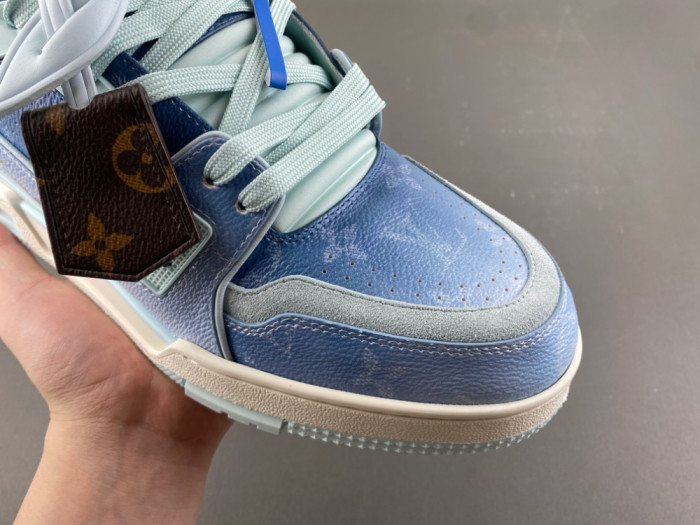 LV snekaers 293
