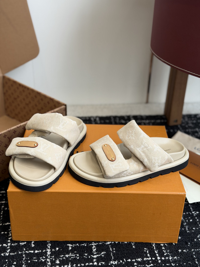 L&V sandal 87