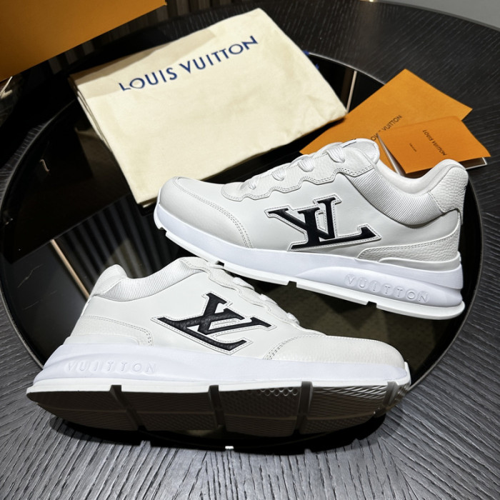 LV snekaers 164