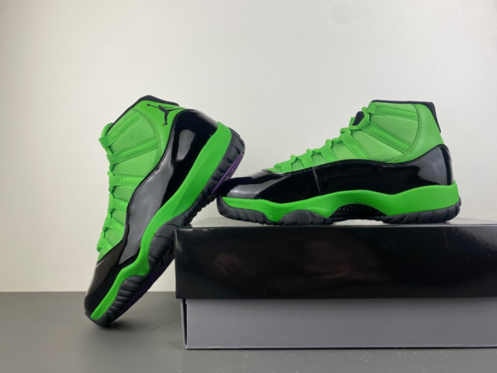 Air Jordan 11-CT8012-310