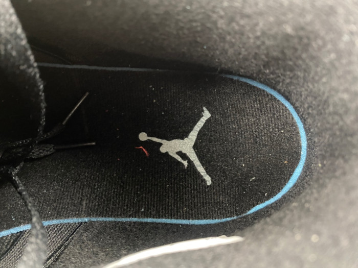 Air Jordan 4 Retro-CU1110-010