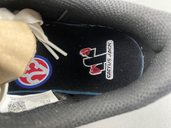 Travis Scott x Air Jordan-DM7866-713