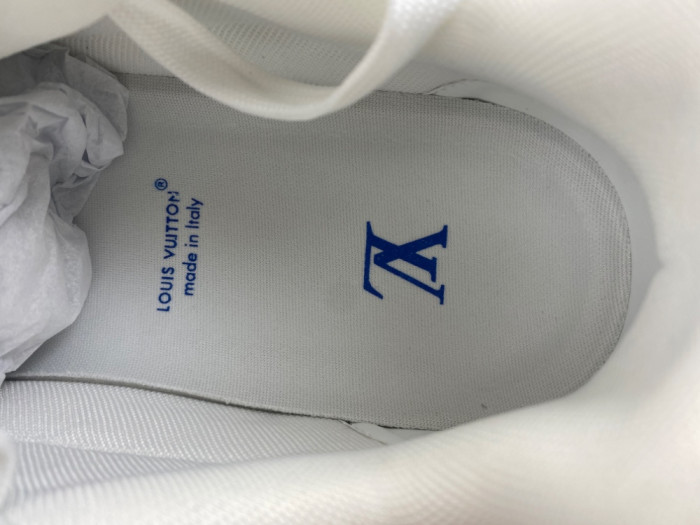 LV snekaers 307