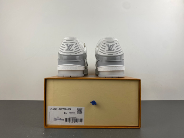 LV snekaers 309