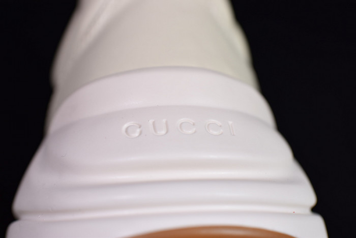 g**i disney x rhyton vintage trainer sneaker 498916 a9l00 9522