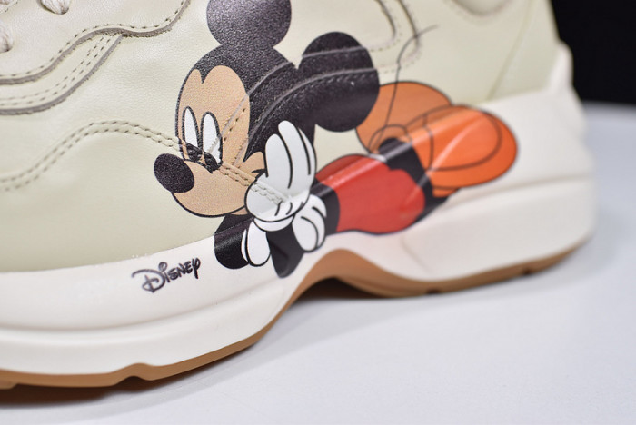 g**i disney x rhyton vintage trainer sneaker 498916 a9l00 9522