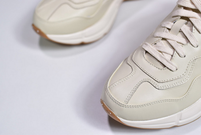 g**i disney x rhyton vintage trainer sneaker 498916 a9l00 9522