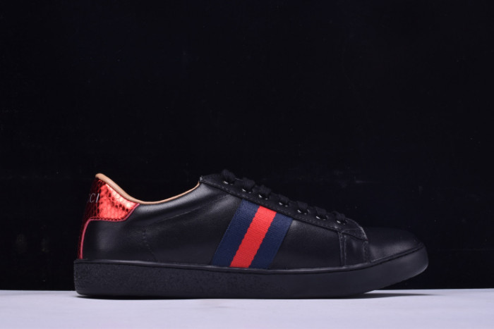 g**i ace embroidered low-top sneaker black with bee mens 431942-a38g0