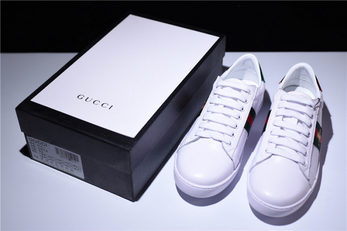 g**i ace embroidered low-top sneaker white with bee