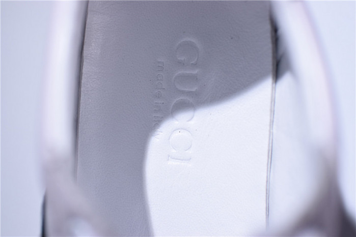 g**i ace embroidered low-top sneaker white with bee