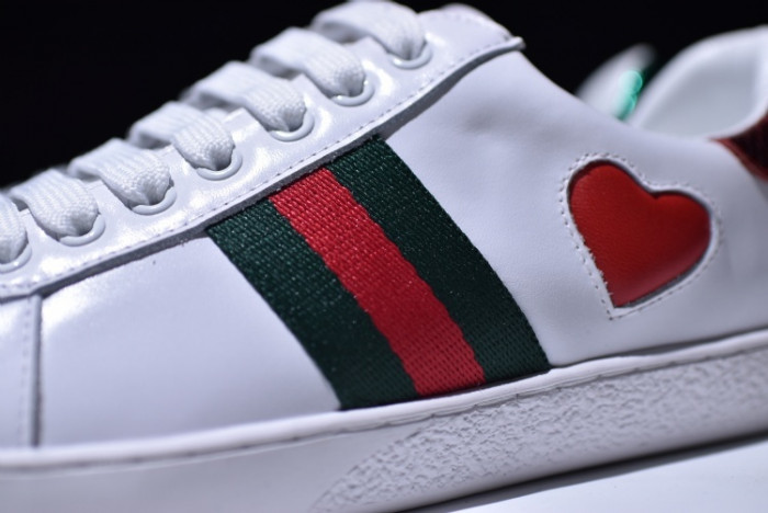 g**i ace embroidered low-top sneaker with red heart womens