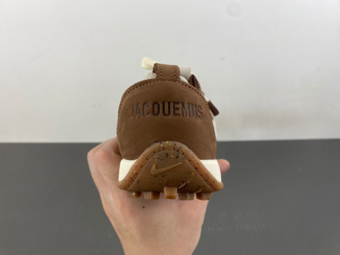 Jacquemus Moon SP 