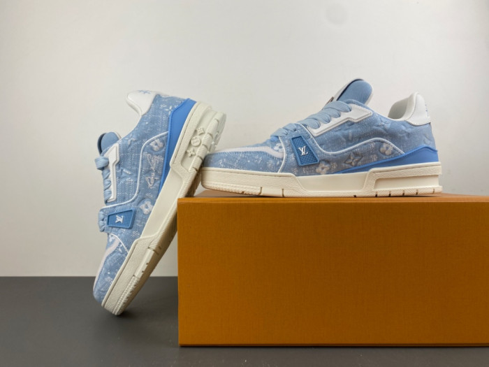 LV snekaers 308