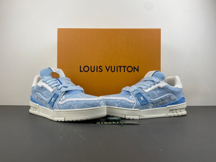 LV snekaers 308