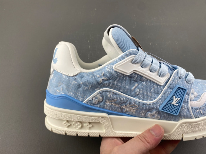 LV snekaers 308