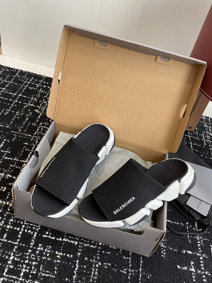Balenciaga Sandal 30