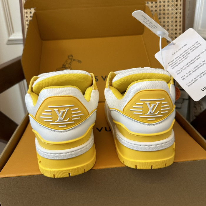 LV snekaers 196