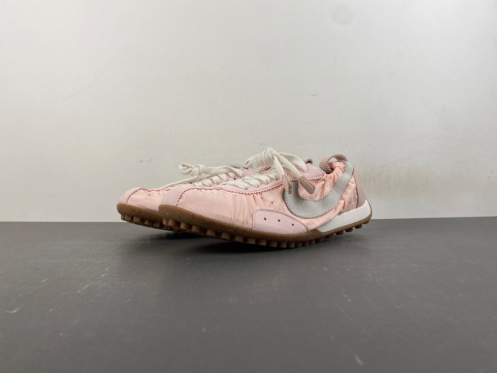 Jacquemus x Nike-HV8547-601