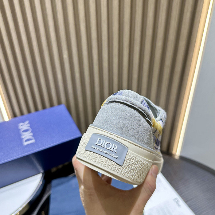 D10r B33 SNEAKERS-09