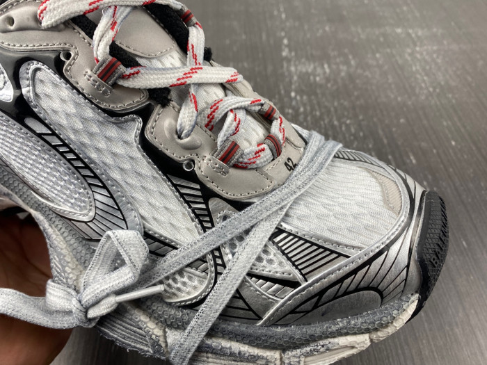 iaga -phantom sneaker-11