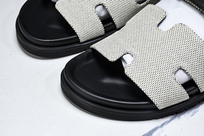 H**me5 Sandal 48