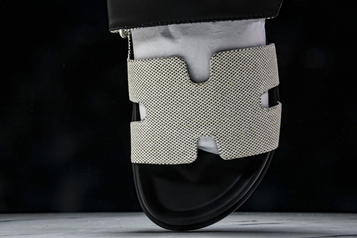 H**me5 Sandal 48