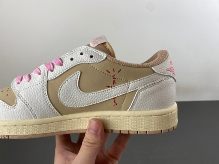 Travis Scott x Air Jordan 1 Low -DM7866-106