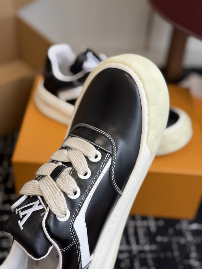 LV snekaers 304