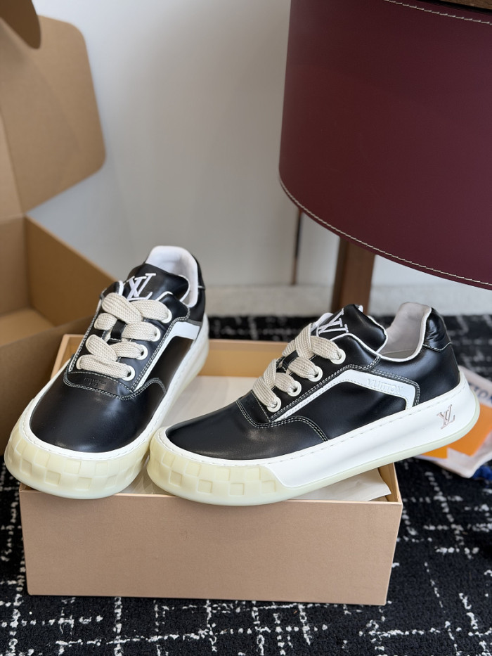 LV snekaers 304
