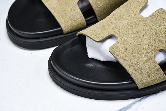 H**me5 Sandal 51