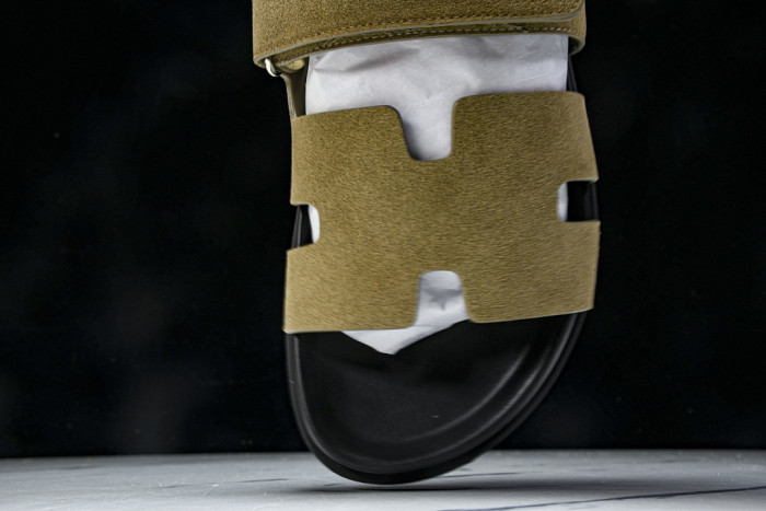 H**me5 Sandal 51