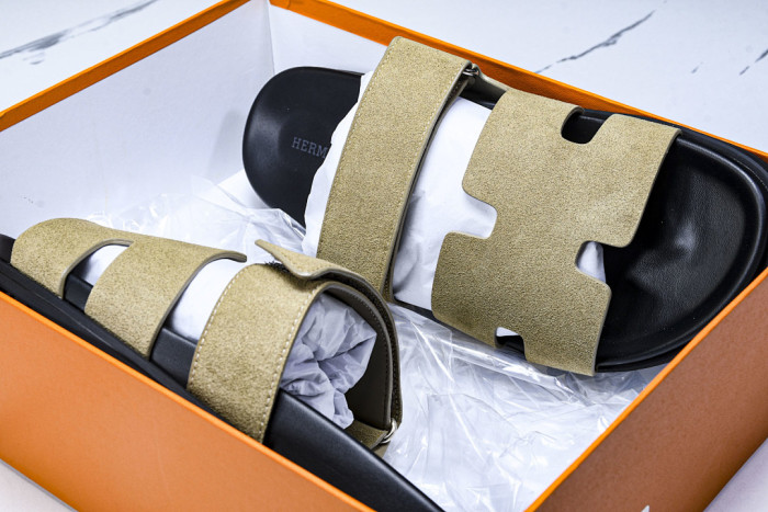 H**me5 Sandal 51