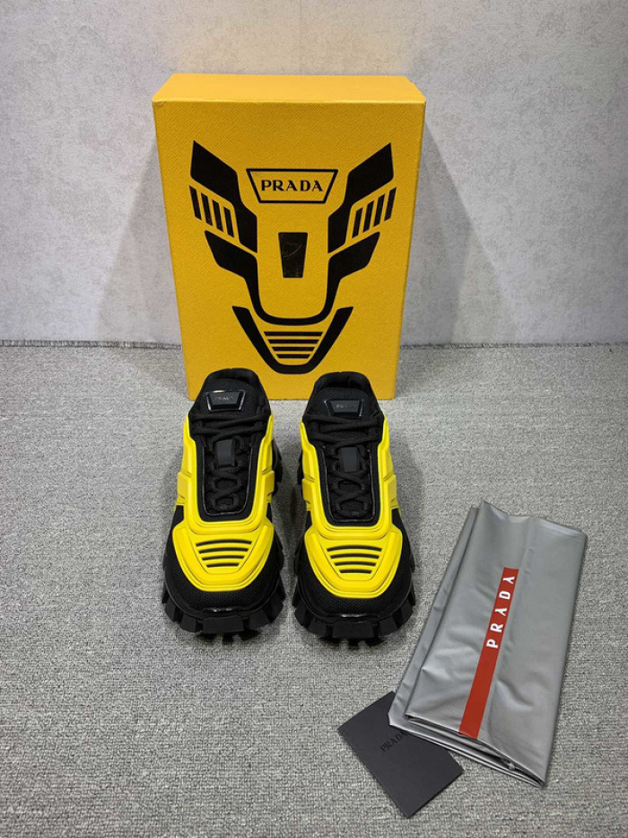 Prada 014