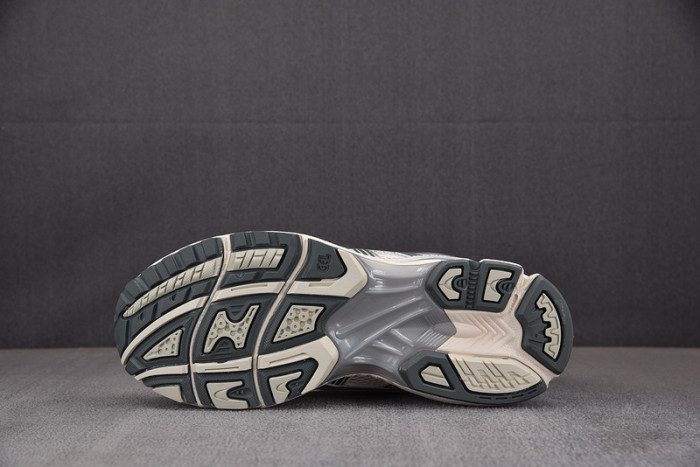 ASICS Gel-Kayano 14 Birch Dark Pewter-1201A019-200