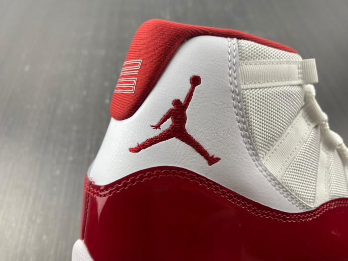 jordan 11 retro cherry (2022)- ct8012-116