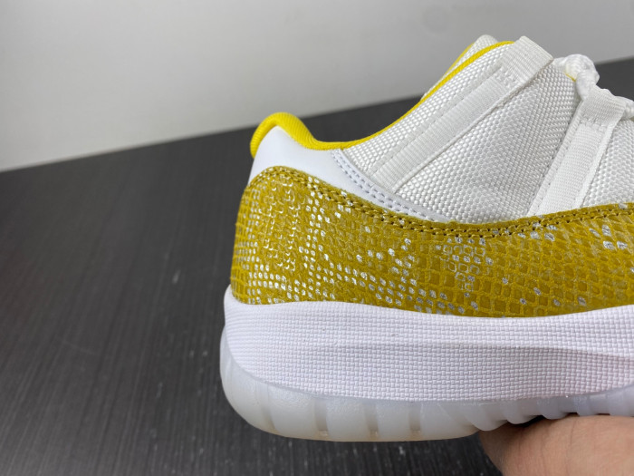air jordan 11 low wmns “yellow snakeskin”-ah7860-107