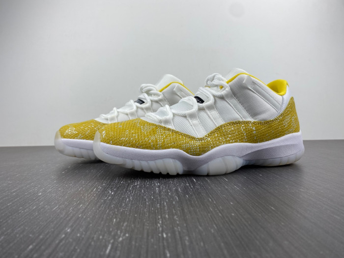 air jordan 11 low wmns “yellow snakeskin”-ah7860-107